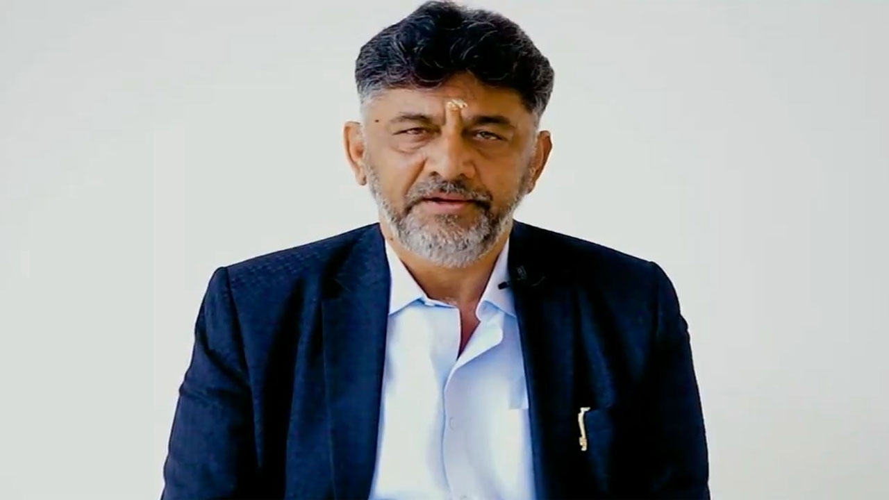 DK Shivakumar: అన్నీ తానై వ్యవహరించిన ట్రబుల్ షూటర్.. 