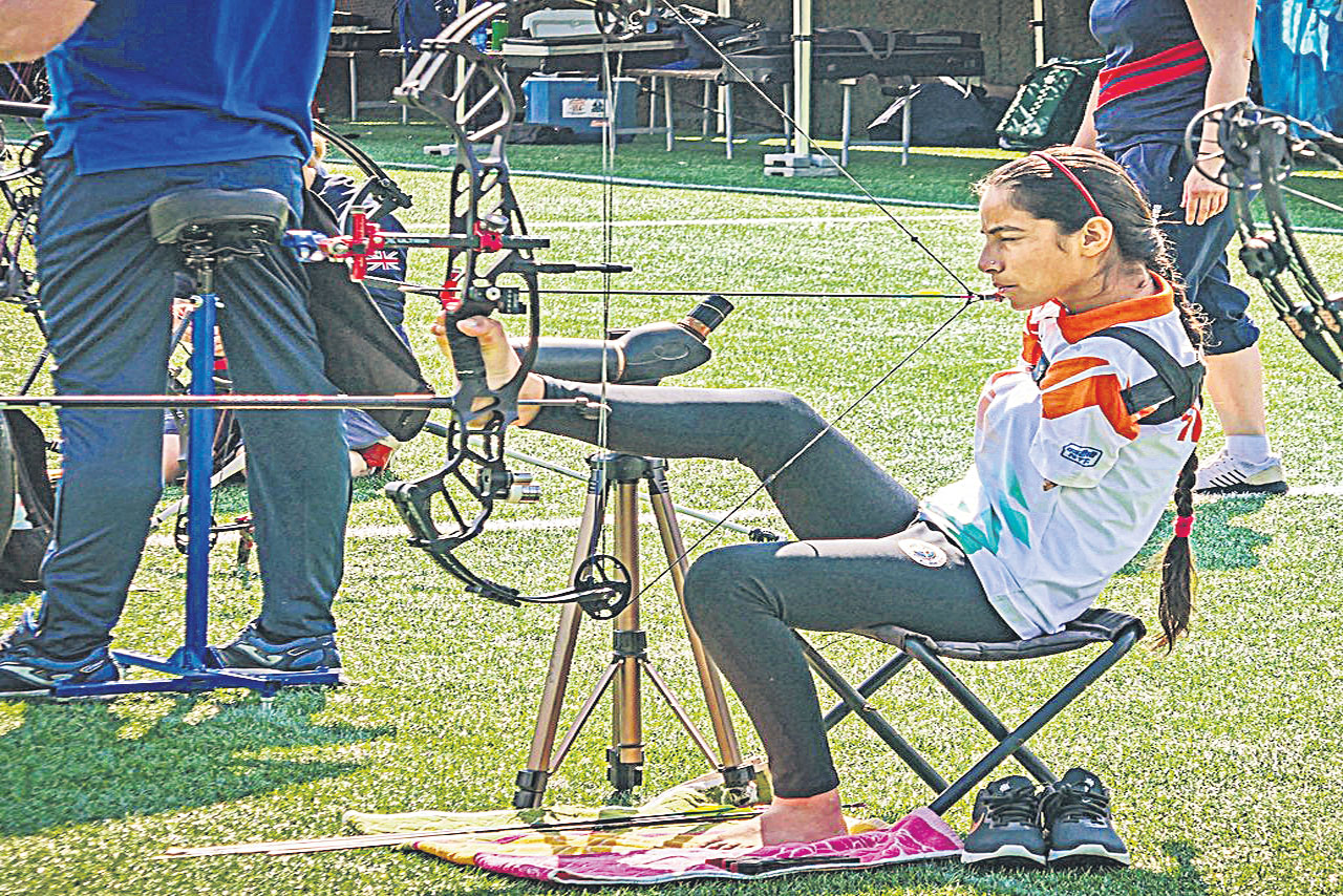 Sheetal : రెండు చేతులు లేకున్నా.. ప్రపంచ పారా ఆర్చరీలో ఫైనల్‌కు