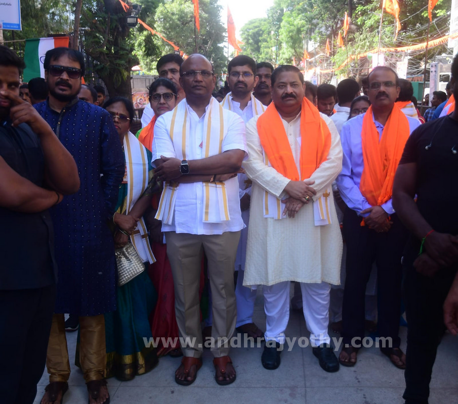 మహాగణపతి రూపం.. మహదానందం