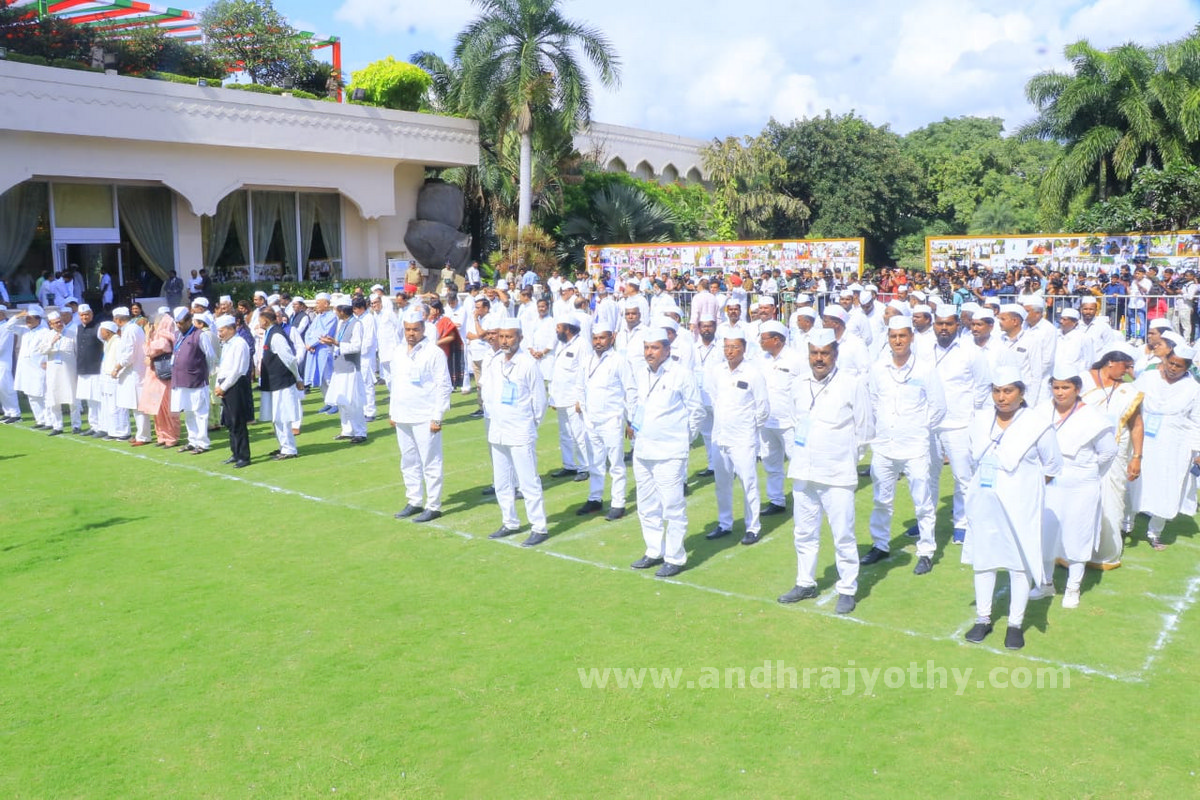 కాంగ్రెస్లో కదనోత్సాహం