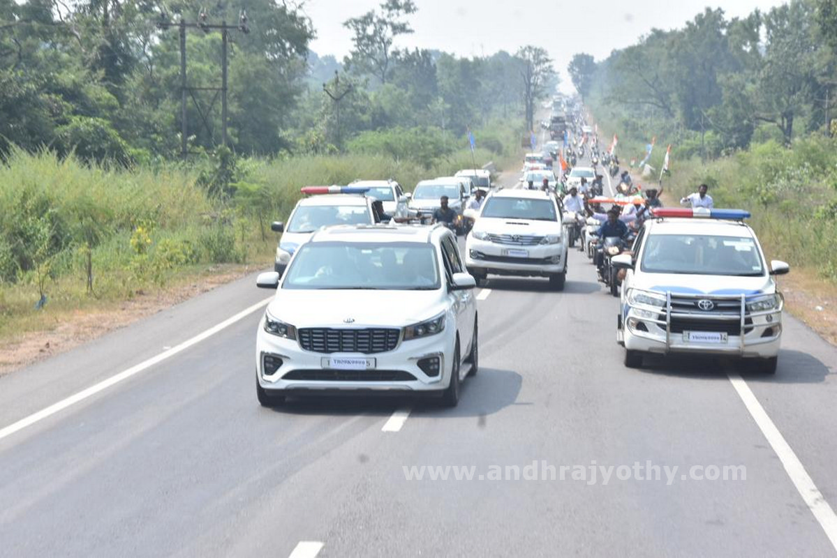 కేసీఆర్‌ అవినీతిపై చర్యలేవి?
