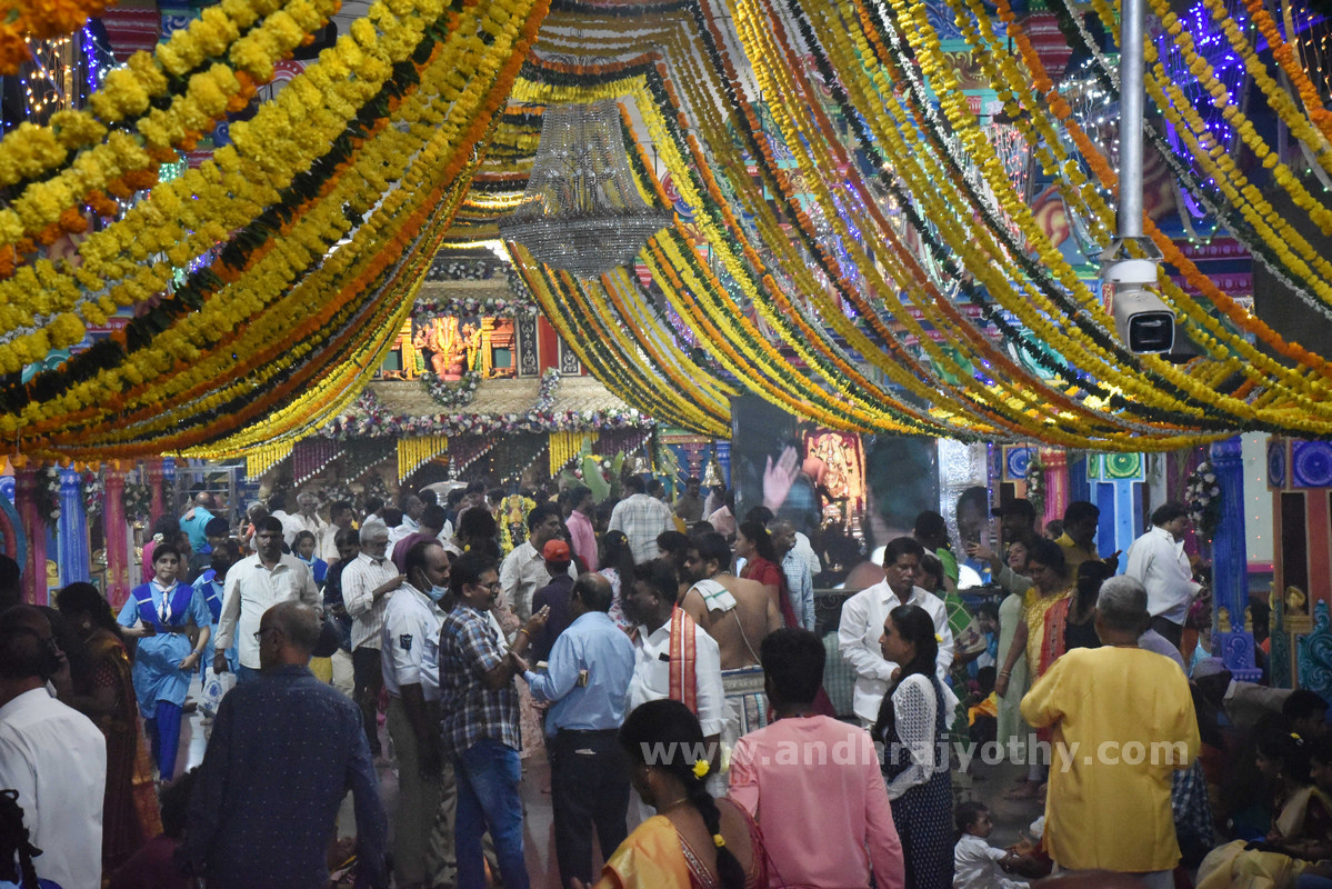 మహాగణపతి రూపం.. మహదానందం