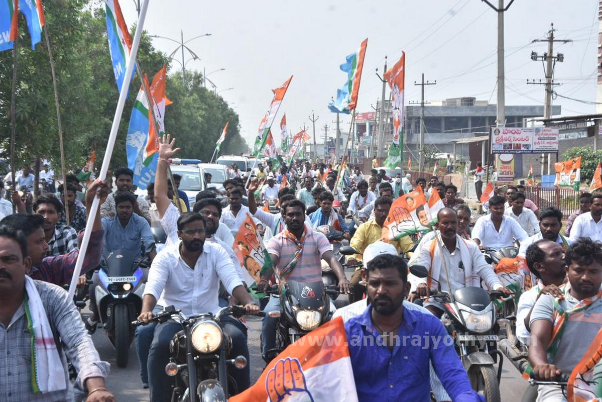 కేసీఆర్‌ అవినీతిపై చర్యలేవి?