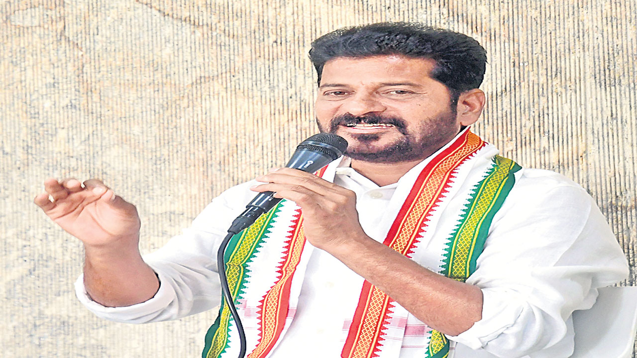 Revanth Reddy: నిజామాబాద్ సాక్షిగా మోదీ-కేసీఆర్ బంధం బయటపడింది