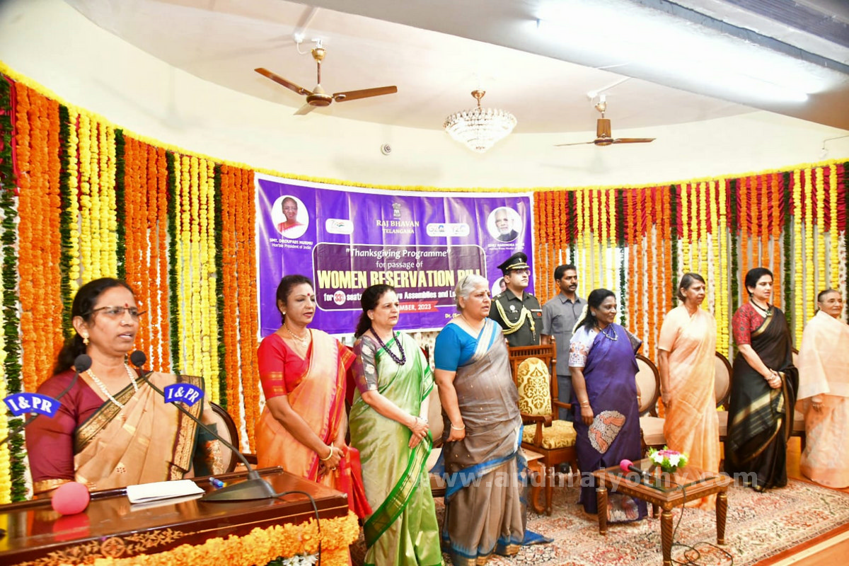 బరాబర్‌ చెప్తున్నా.. తగ్గేదే లేదు