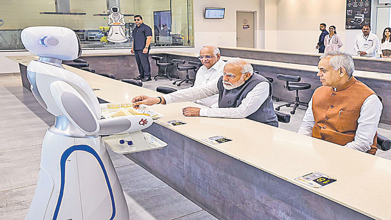 ప్రధాని మోదీ: నాకు ఇల్లు లేదు