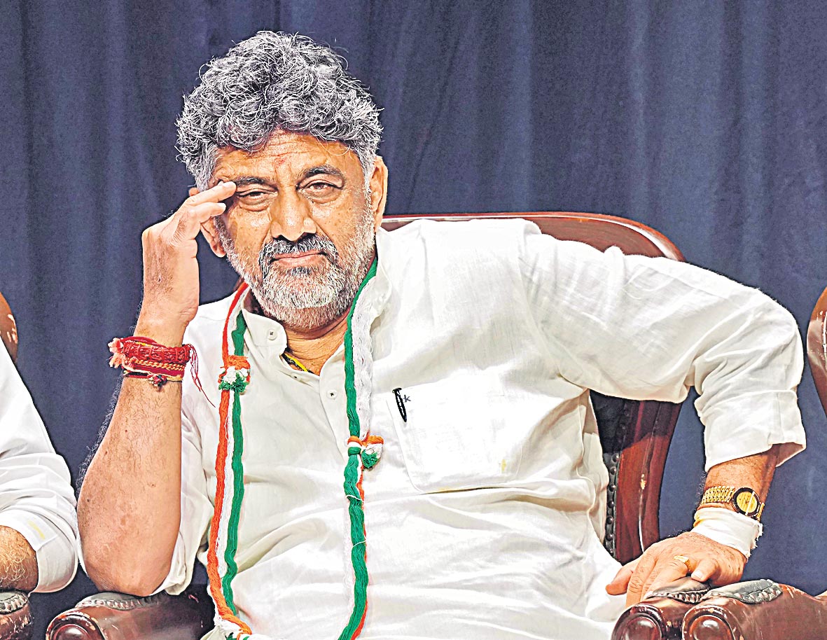 DK Shivakumar: నేడు హైదరాబాద్‌కు కర్నాటక డిప్యూటి సీఎం డికే శివకుమార్