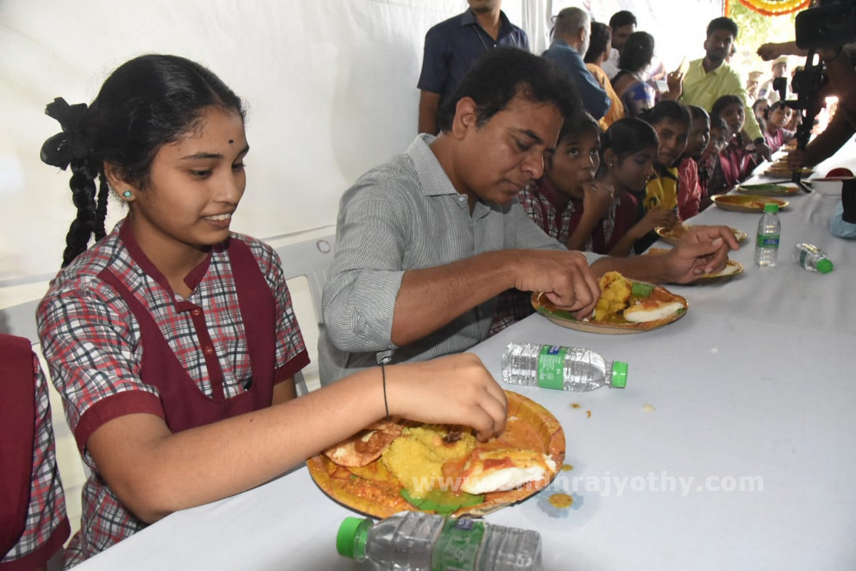 మానవీయ కోణంలోనే ‘సీఎం బ్రేక్‌ఫాస్ట్‌’