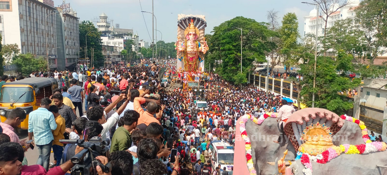 విఘ్నేశ్వరా వీడ్కోలిక! 