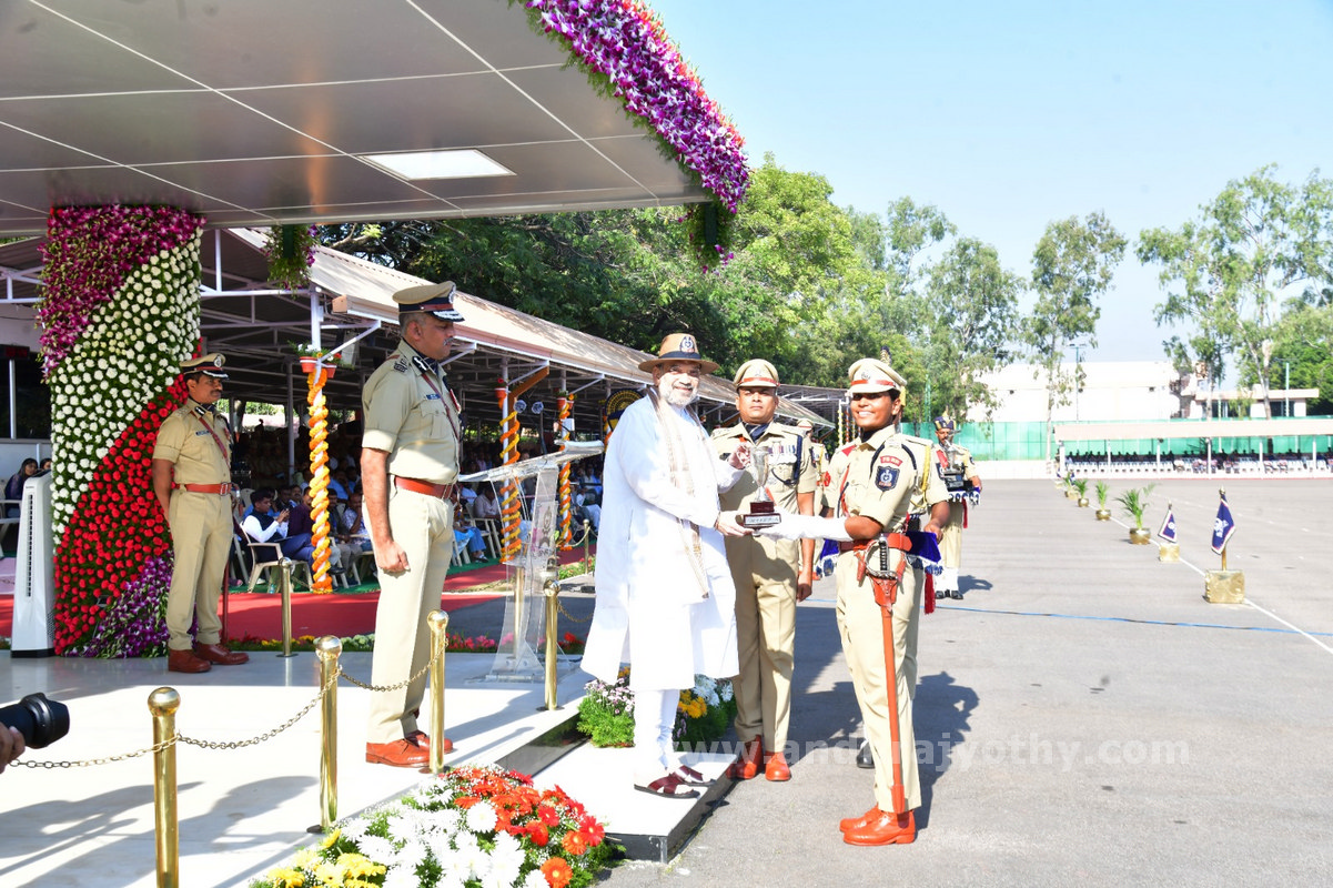 కొత్త చట్టాల ఆధారంగా రక్షణ కల్పించాలి