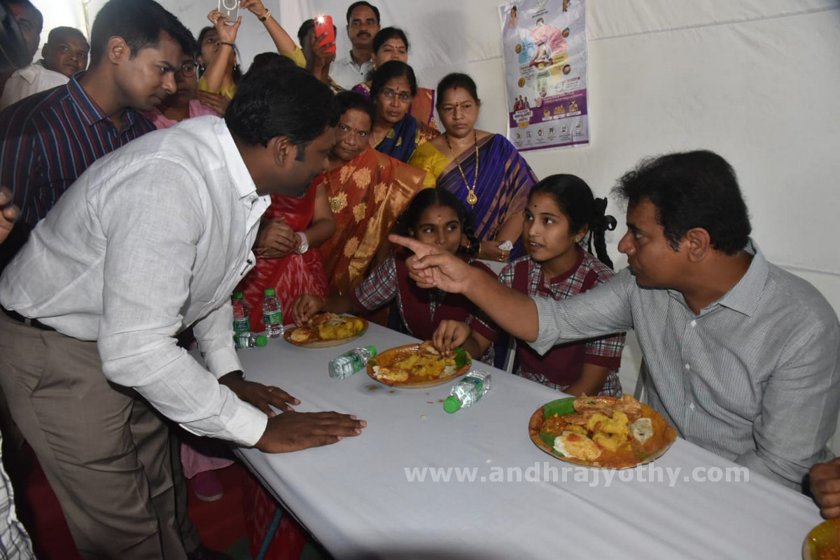 మానవీయ కోణంలోనే ‘సీఎం బ్రేక్‌ఫాస్ట్‌’