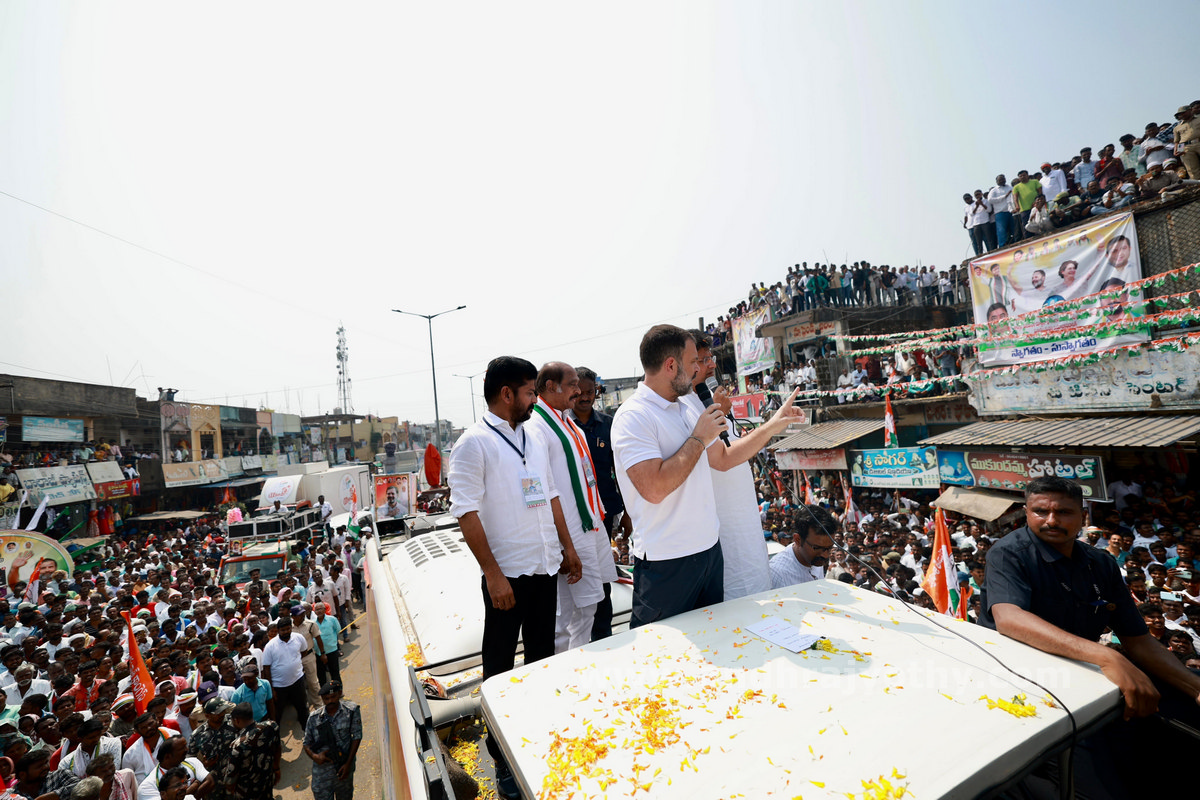 కేసీఆర్‌ అవినీతిపై చర్యలేవి?