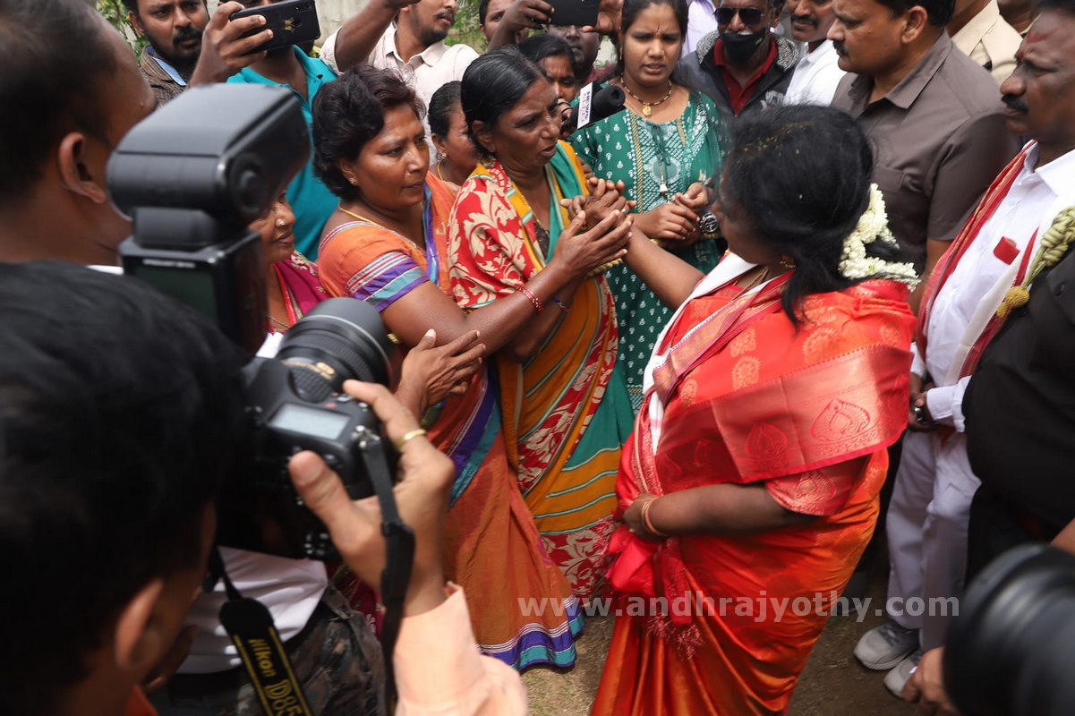 సహాయక చర్యలు చేపట్టాలి