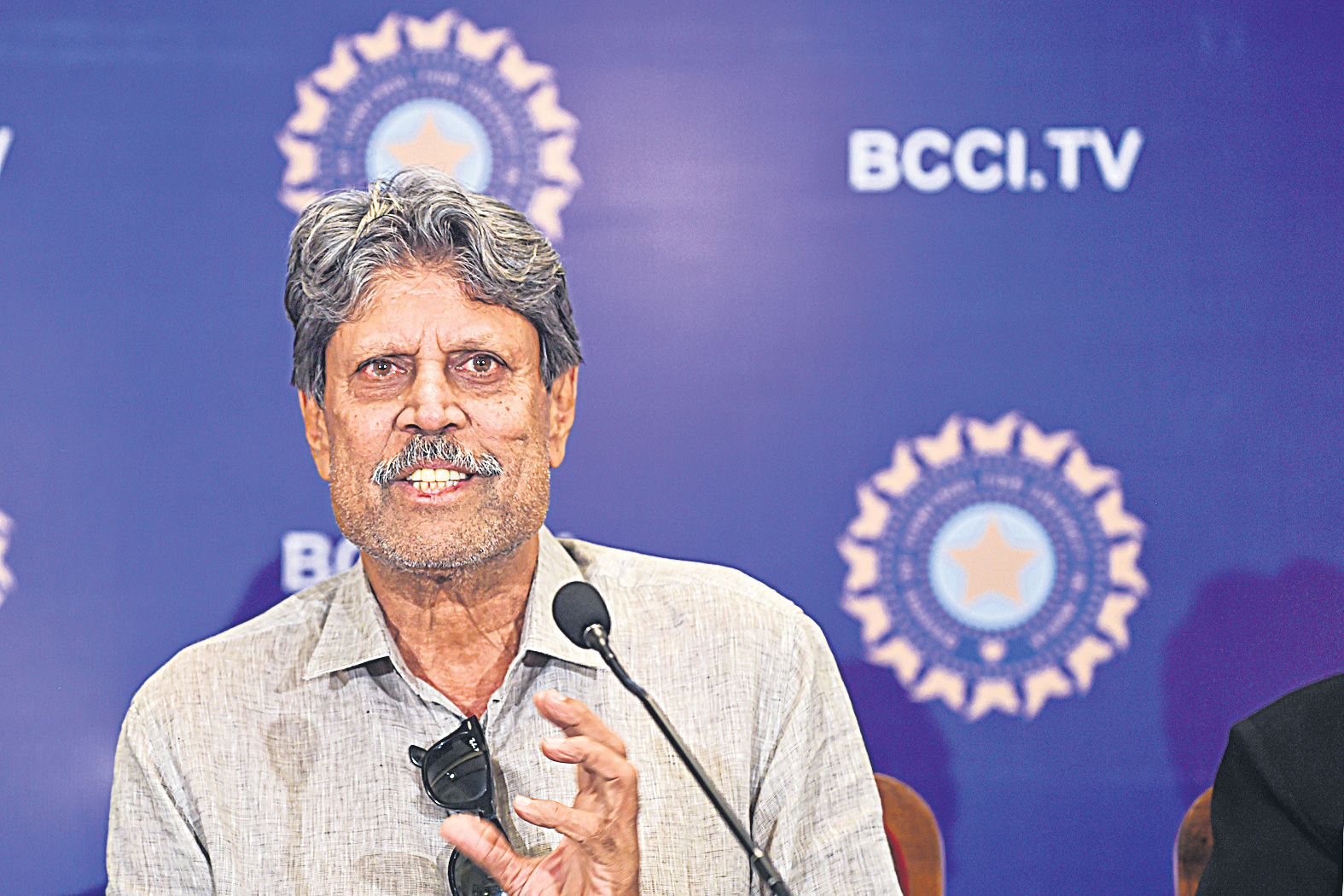 Kapil Dev: రోహిత్‌, విరాట్‌.. ఎన్ని   దేశవాళీ మ్యాచ్‌లు ఆడారు?