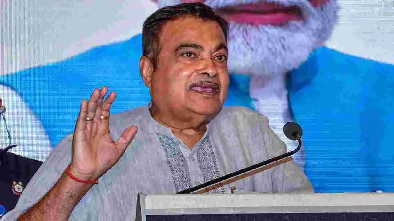 Nitin Gadkari: జీవిత, వైద్య బీమా పథకాల ప్రీమియంలపై జీఎస్టీ వద్దు