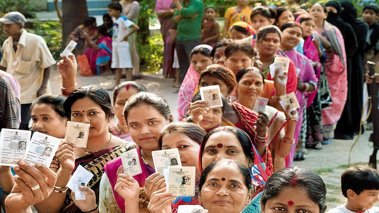 Women Voters: ఆ నియోజకవర్గంలో.. మహిళా ఓటర్లే కీలకం.. గెలుపోటములు శాసించేది వారే