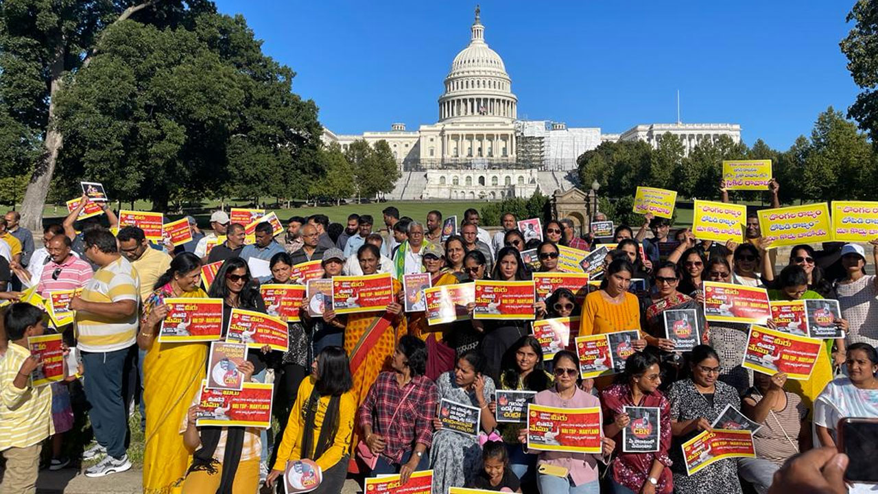 Telugu NRIs in US: కదం తొక్కిన ఎన్నారైలు.. చంద్రబాబుకు మద్దతుగా అమెరికా నగరాలలో ర్యాలీలు