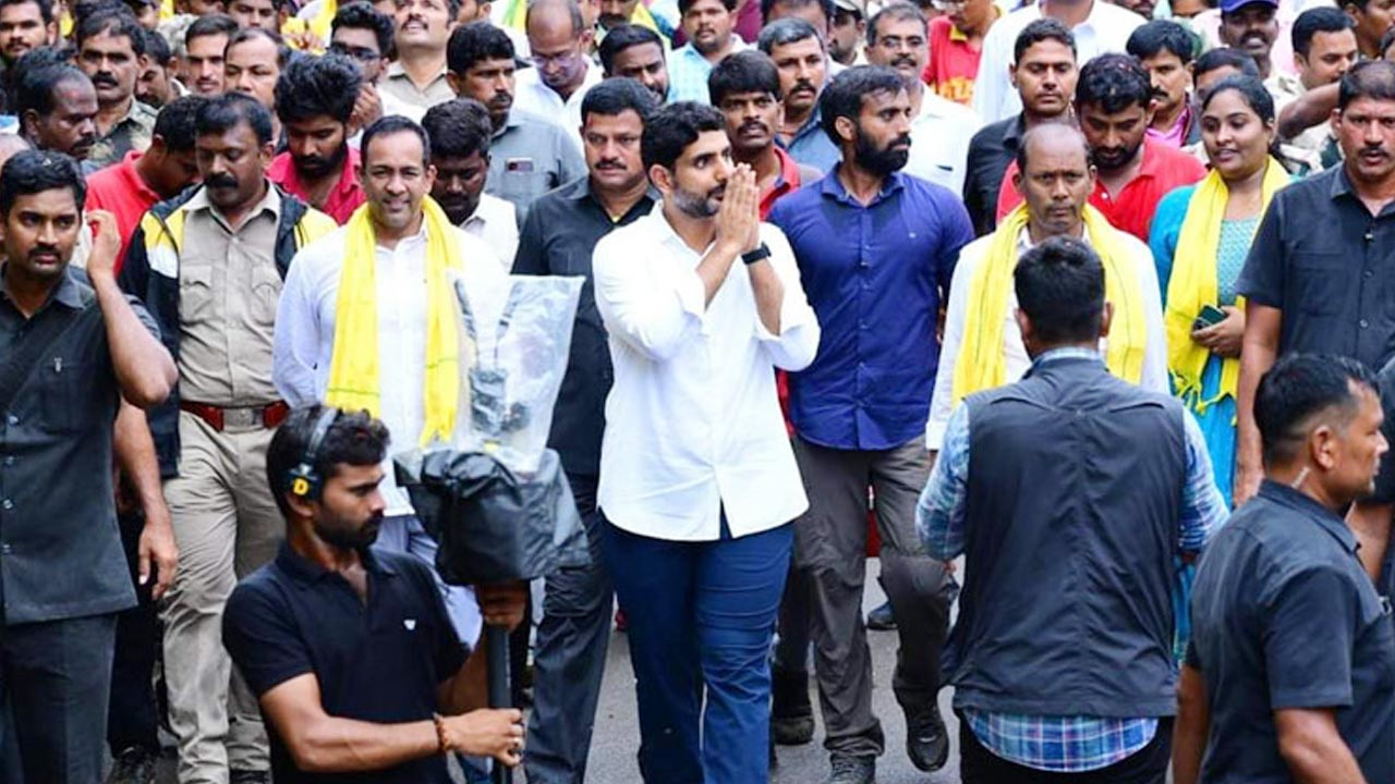 TDP: నారా లోకేష్  యువగళం పాదయాత్రకి అశేష ఆద‌ర‌ణ‌