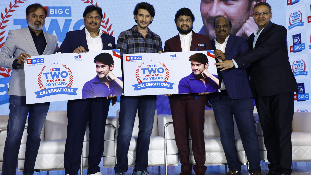 రెండేళ్లలో 150 కొత్త స్టోర్లు ఏర్పాటు
