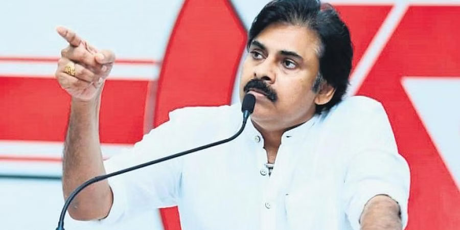 Pawan Kalyan: ఏపీలో బతకాలంటే చాలా కష్టం.. రాష్ట్రంలో కౌన్సిలర్ కూడా బెదిరిస్తాడు