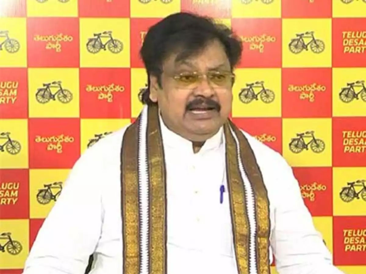 Varla Ramaiah: చంద్రబాబు కుటుంబంపై CM జగన్ కక్షగట్టారు