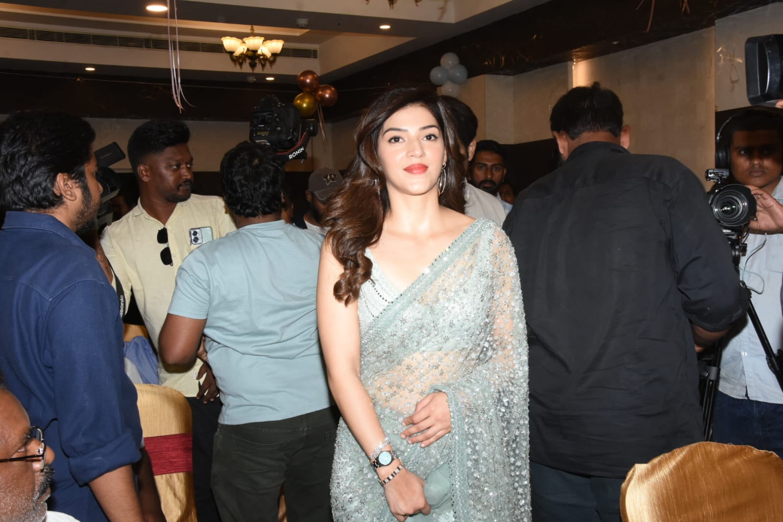 Spark: తిరుపతిలోని శ్రీ వెంకటేశ్వర కాలేజ్ ఆఫ్ ఇంజినీరింగ్‌లో సందడి చేసిన ‘స్పార్క్’ హీరోహీరోయిన్లు