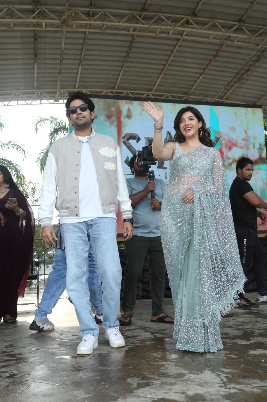 Spark: తిరుపతిలోని శ్రీ వెంకటేశ్వర కాలేజ్ ఆఫ్ ఇంజినీరింగ్‌లో సందడి చేసిన ‘స్పార్క్’ హీరోహీరోయిన్లు