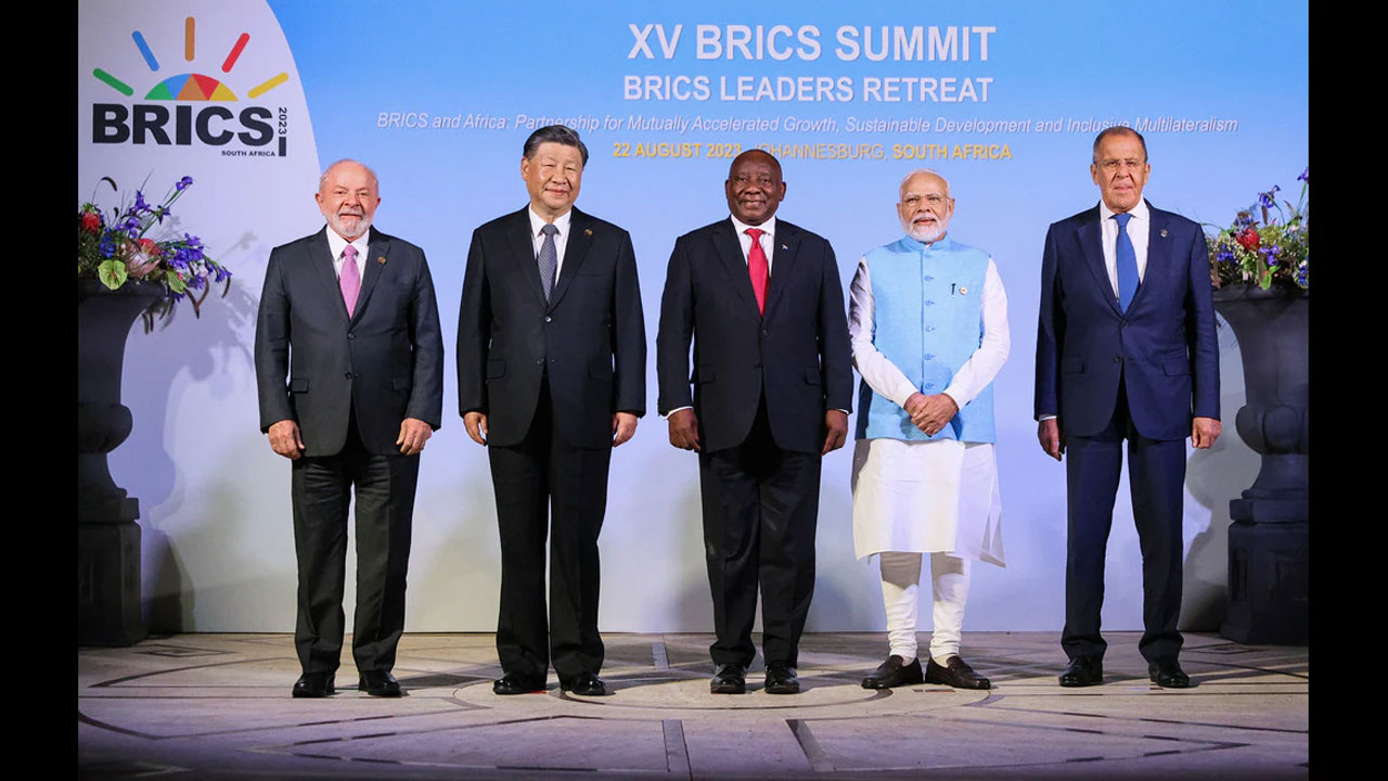 BRICS : బ్రిక్స్‌లో మరో ఆరు దేశాలకు స్థానం