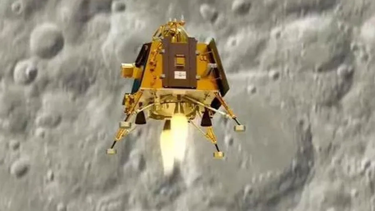 Chandrayaan-3 : చంద్రునిపై ల్యాండింగ్‌కు కొద్ది గంటల ముందు ఇస్రో కీలక ప్రకటన