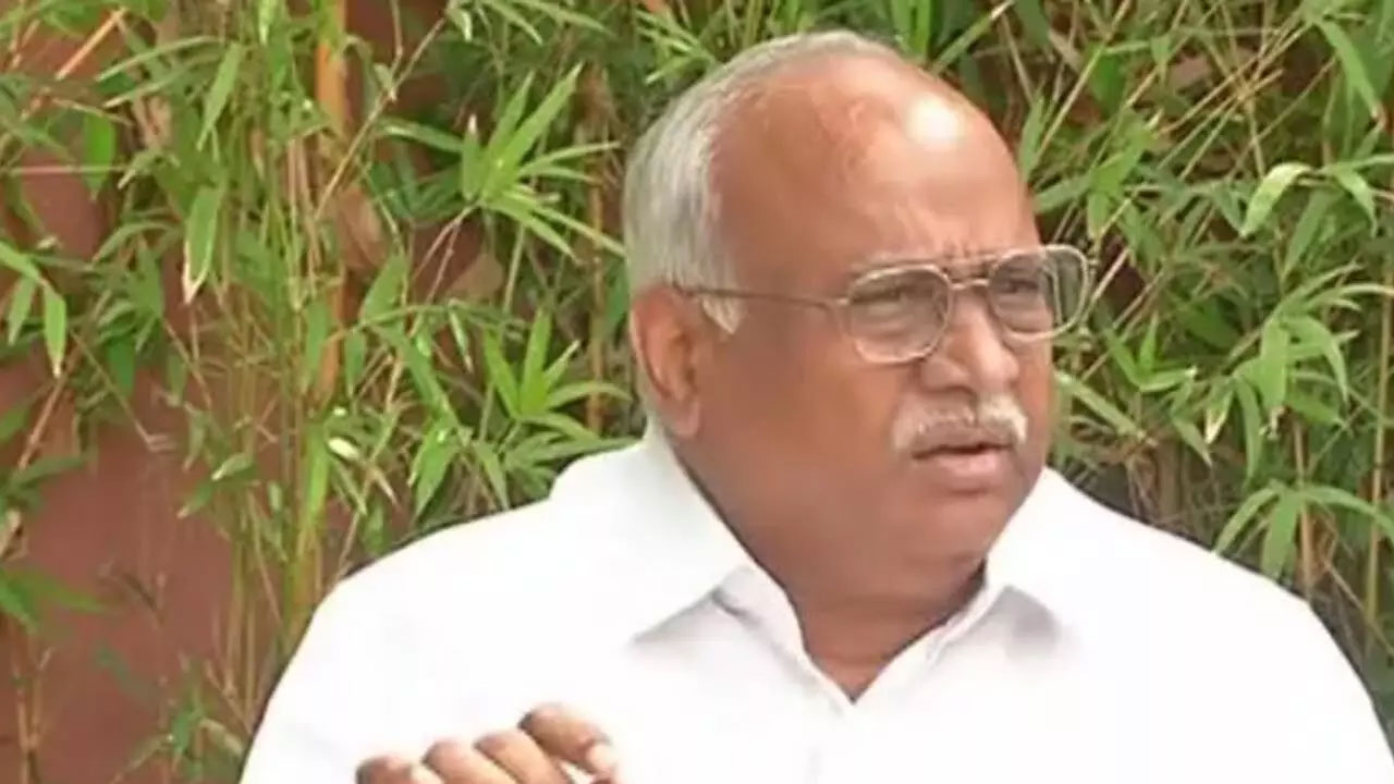 Kanakamedala: ముందస్తు ఎన్నికలకు వెళ్తామని చెప్పే దమ్ము ధైర్యం ఈ ...