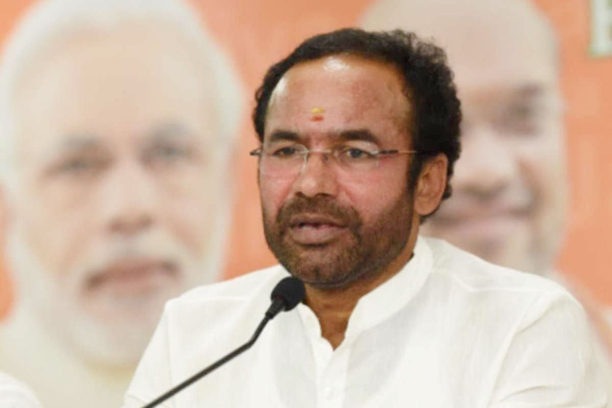 Kishan Reddy: మేడారంలో మొక్కులు తీర్చుకున్న కిషన్‌రెడ్డి 