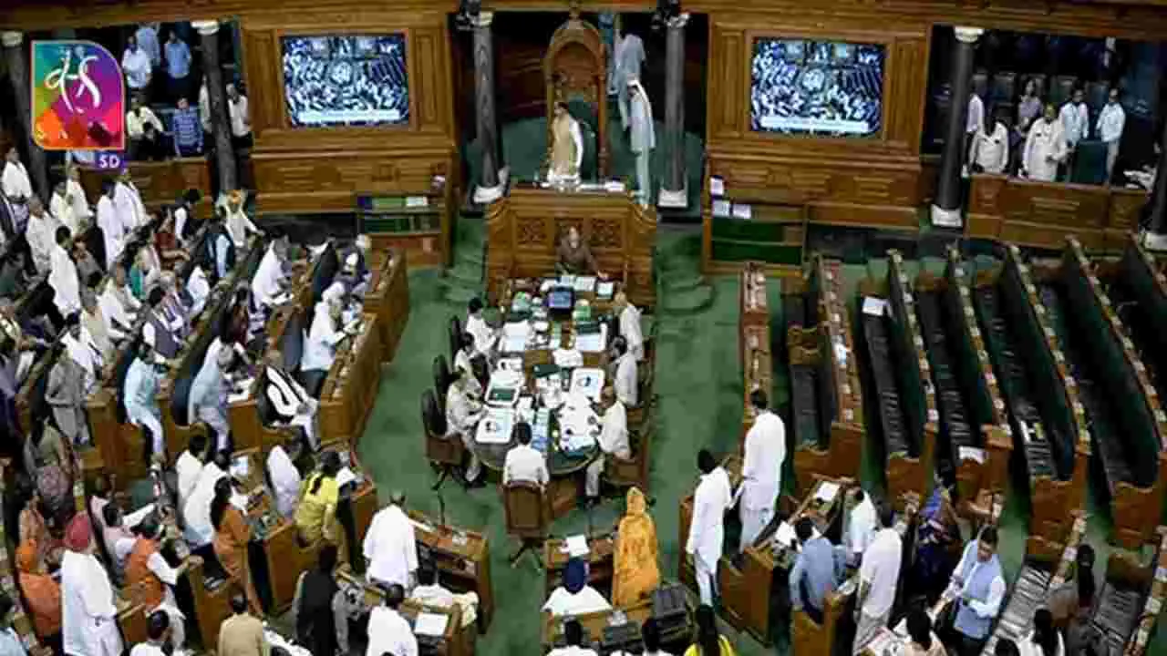 Loksabha:  లోక్‌సభలో రెండు కీలక బిల్లులకు ఆమోదం