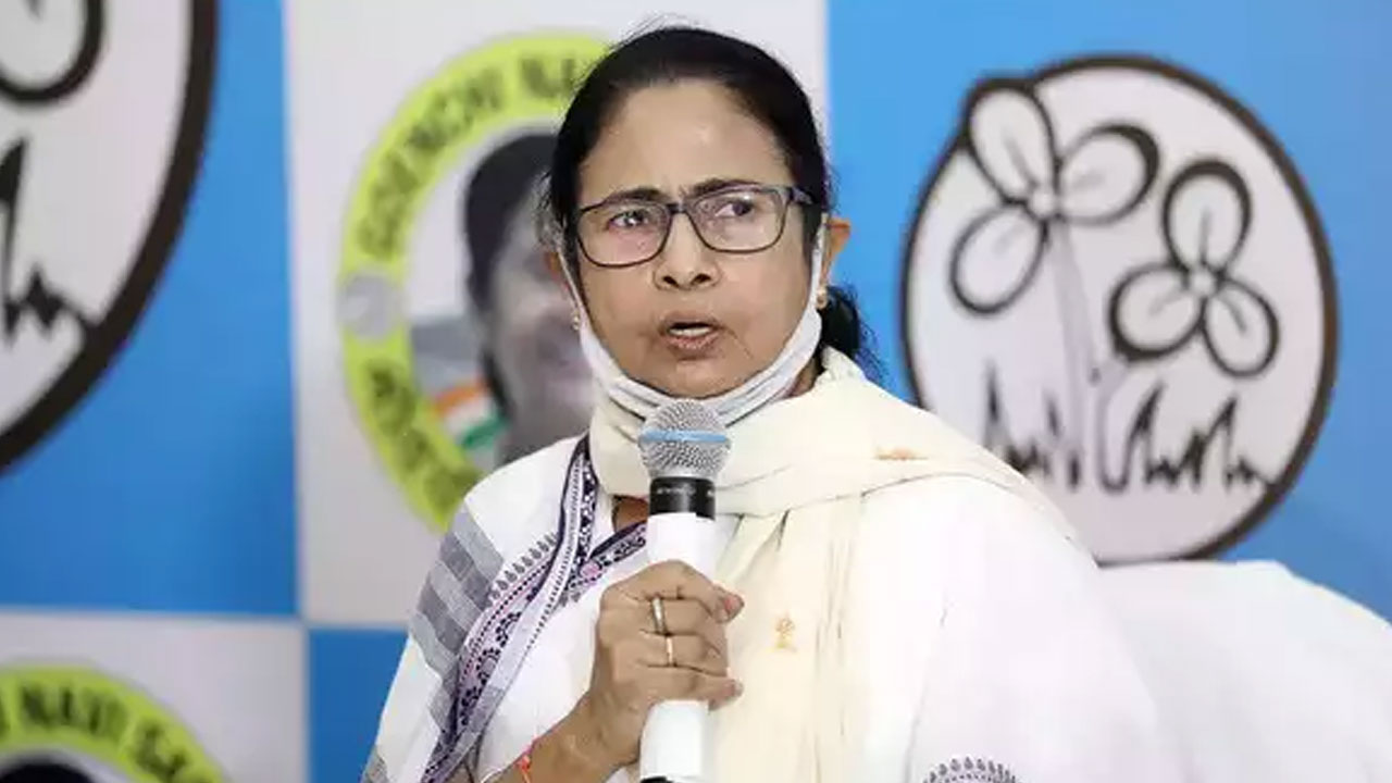 Mamata Banerjee : మహాభారతాన్ని కాజీ నజ్రుల్ ఇస్లాం రాశారు : మమత బెనర్జీ