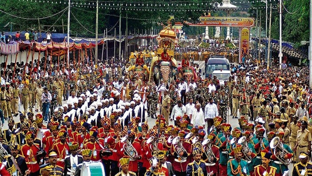 Dussehra celebrations: 15 నుంచి దసరా ఉత్సవాలు