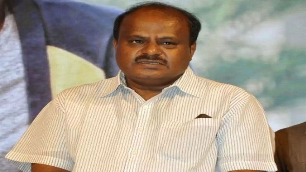 Former CM: మాజీసీఎం ఆసక్తికర కామెంట్స్.. అమిత్‌షా కాళ్లు పట్టుకునే దుస్థితిలో మేము లేము..