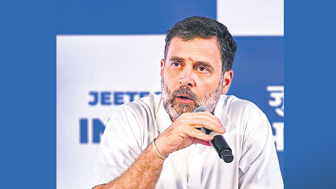 రాహుల్ గాంధీ : మోదీజీ.. ఇంకా మాట్లాడండి!