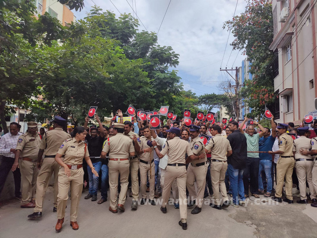 ఐయాం విత్ సీబీఎన్