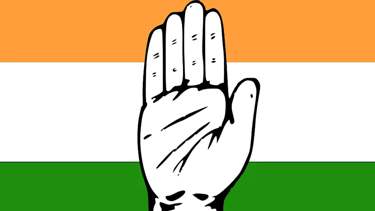 Congress: ఎన్నికల వేళ.. కాంగ్రెస్‏కు బిగ్ షాక్... హస్తం పార్టీకి సీనియర్ నేత రాజీనామా