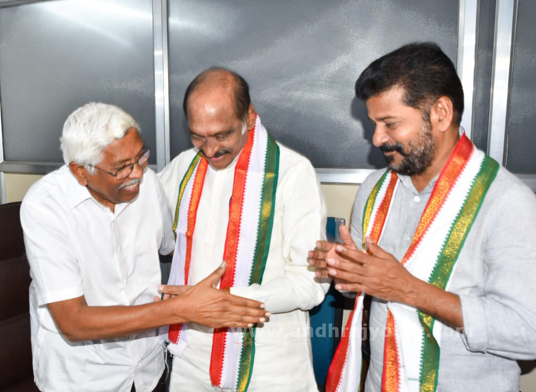 కలిసి పనిచేస్తాం