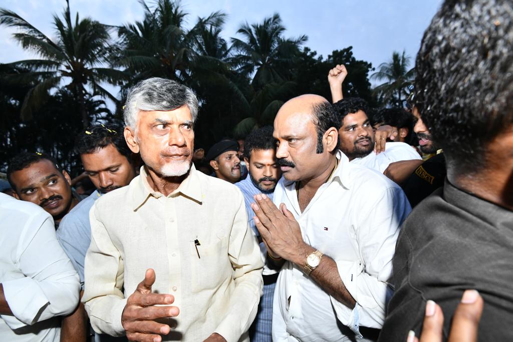 CBN Release : ఉండవల్లి నివాసం వద్ద చంద్రబాబును ఎవరెవరు కలిశారంటే..?