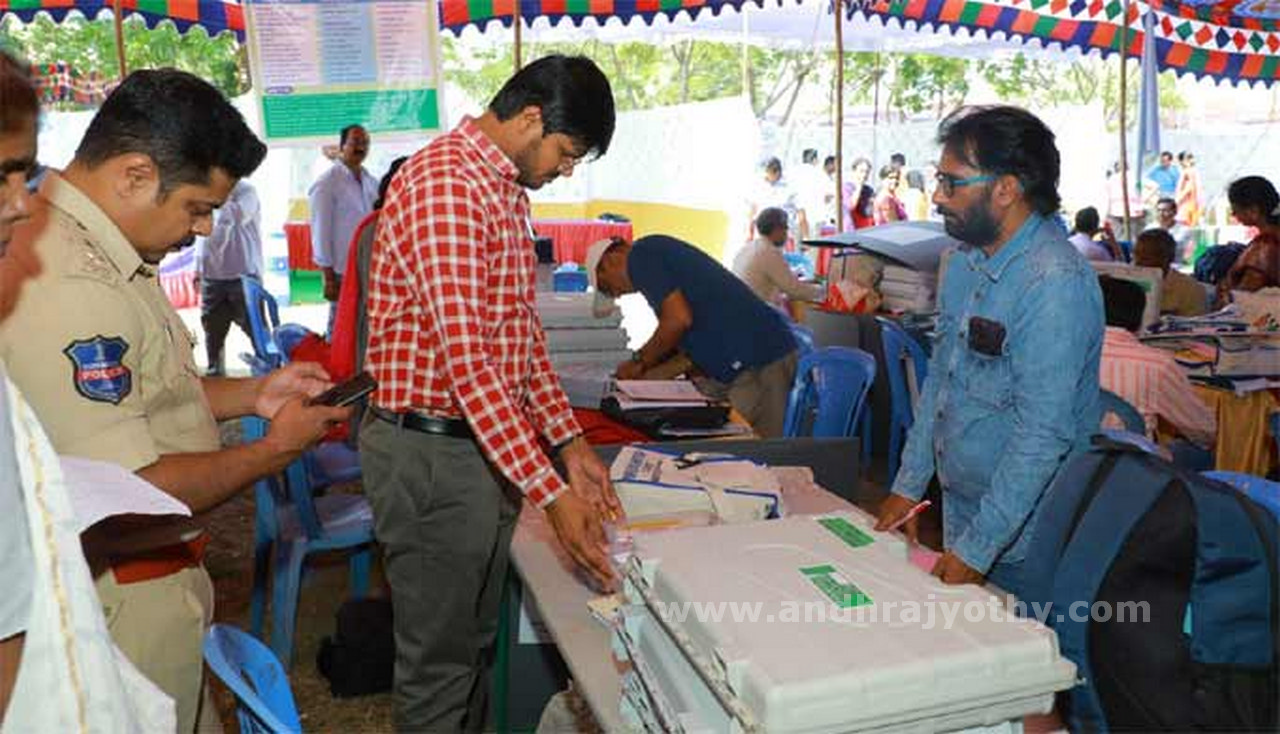 సర్వం సిద్ధం.. రేపే పోలింగ్‌