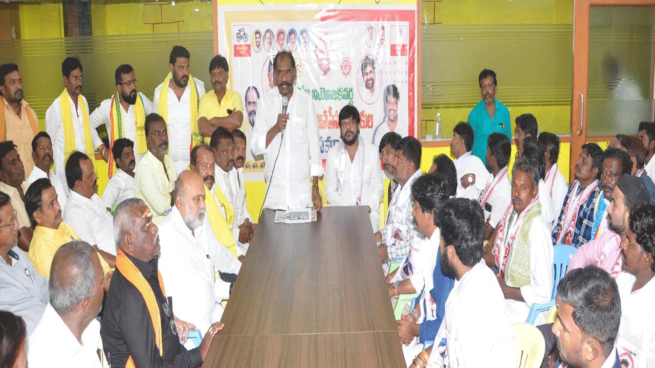 మళ్లీ వైసీపీ వస్తే రాజారెడ్డి రాజ్యాంగమే.. | Raja Reddy's constitution ...