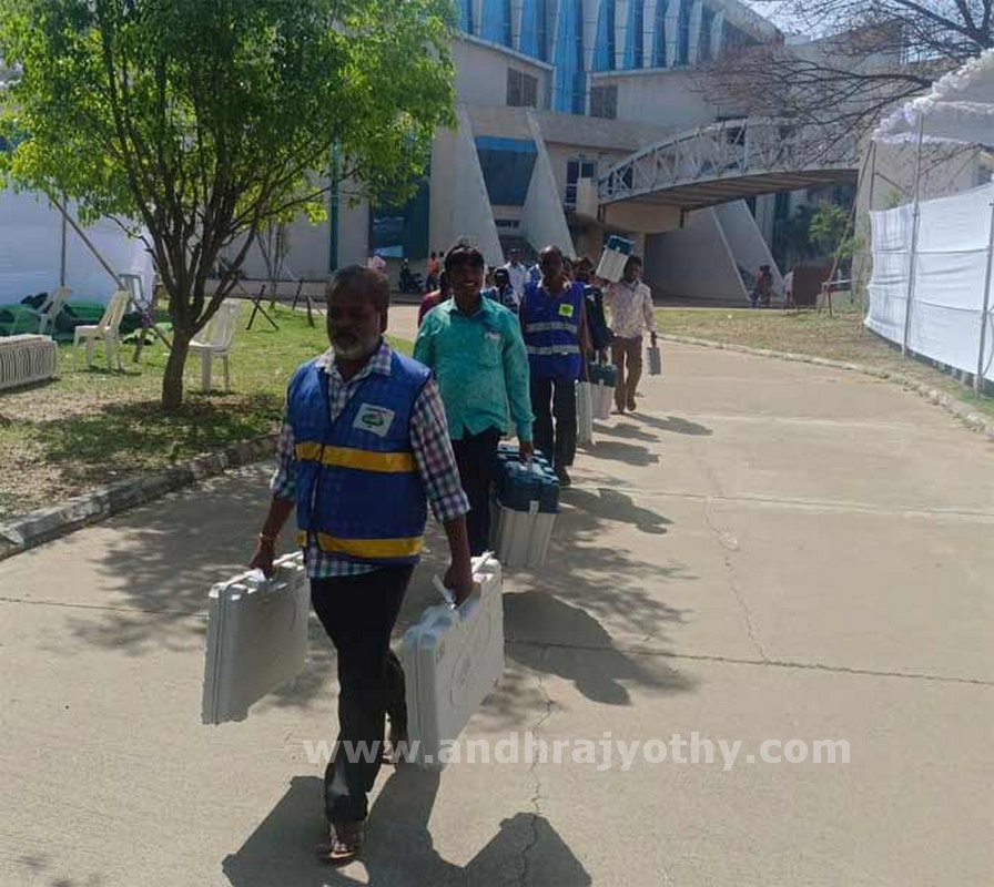 సర్వం సిద్ధం.. రేపే పోలింగ్‌