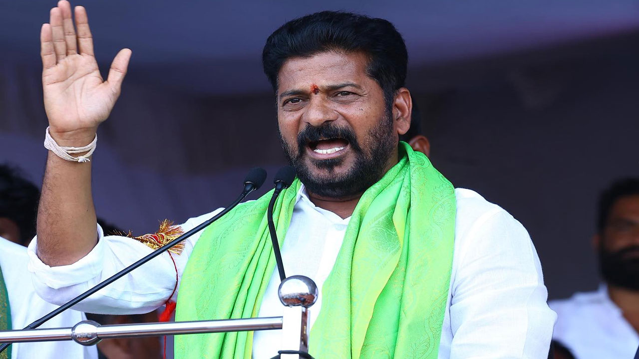 Revanth Reddy: తెలంగాణ రాకుంటే కేసీఆర్ కుటుంబం నాంపల్లి దర్గా దగ్గర బిచ్చం ఎత్తుకునేది