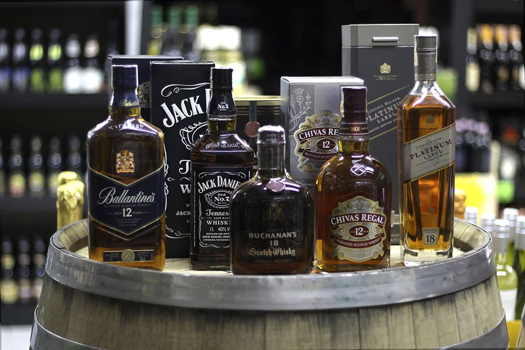  Foreign Scotch prices : ఫారిన్‌ స్కాచ్‌.. మ్యాచ్‌ ఫిక్స్‌?