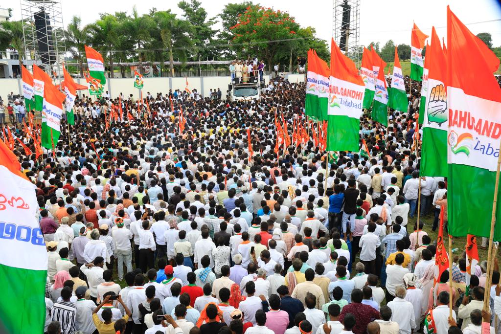 Revanth Reddy : కొడంగల్‌లో టీపీసీసీ చీఫ్ రేవంత్ రెడ్డి నామినేషన్.. ర్యాలీ దృశ్యాలు