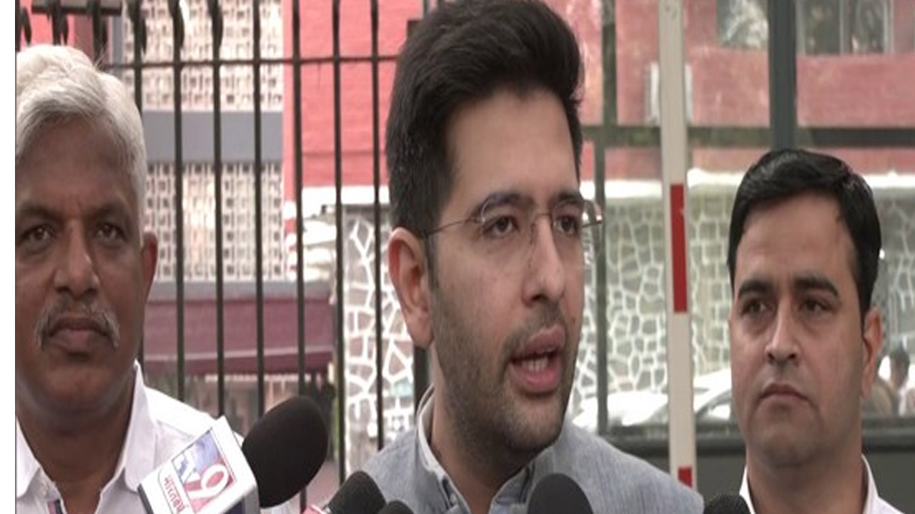 Raghav Chadha: బీజేపీ సోషల్ మీడియా పోస్టులపై ఈసీకి 'ఆప్' ఫిర్యాదు