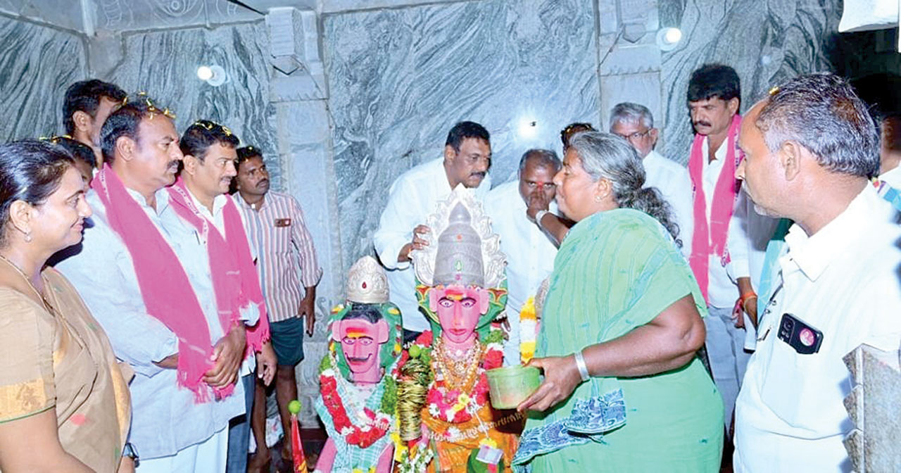 ఎమ్మెల్యే బండ్లకు శుభాకాంక్షల వెల్లువ