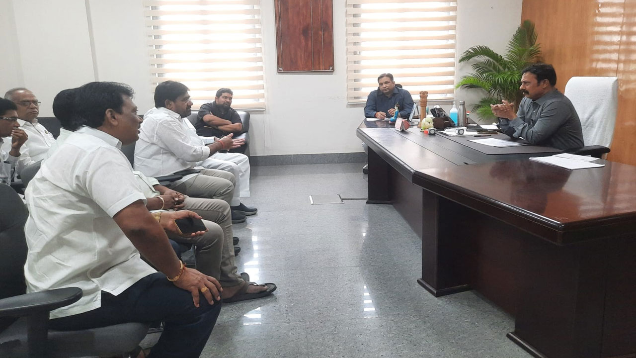నెలాఖరులోపు సీఎంఆర్‌ రైస్‌ డెలివరీ పూర్తి చేయాలి