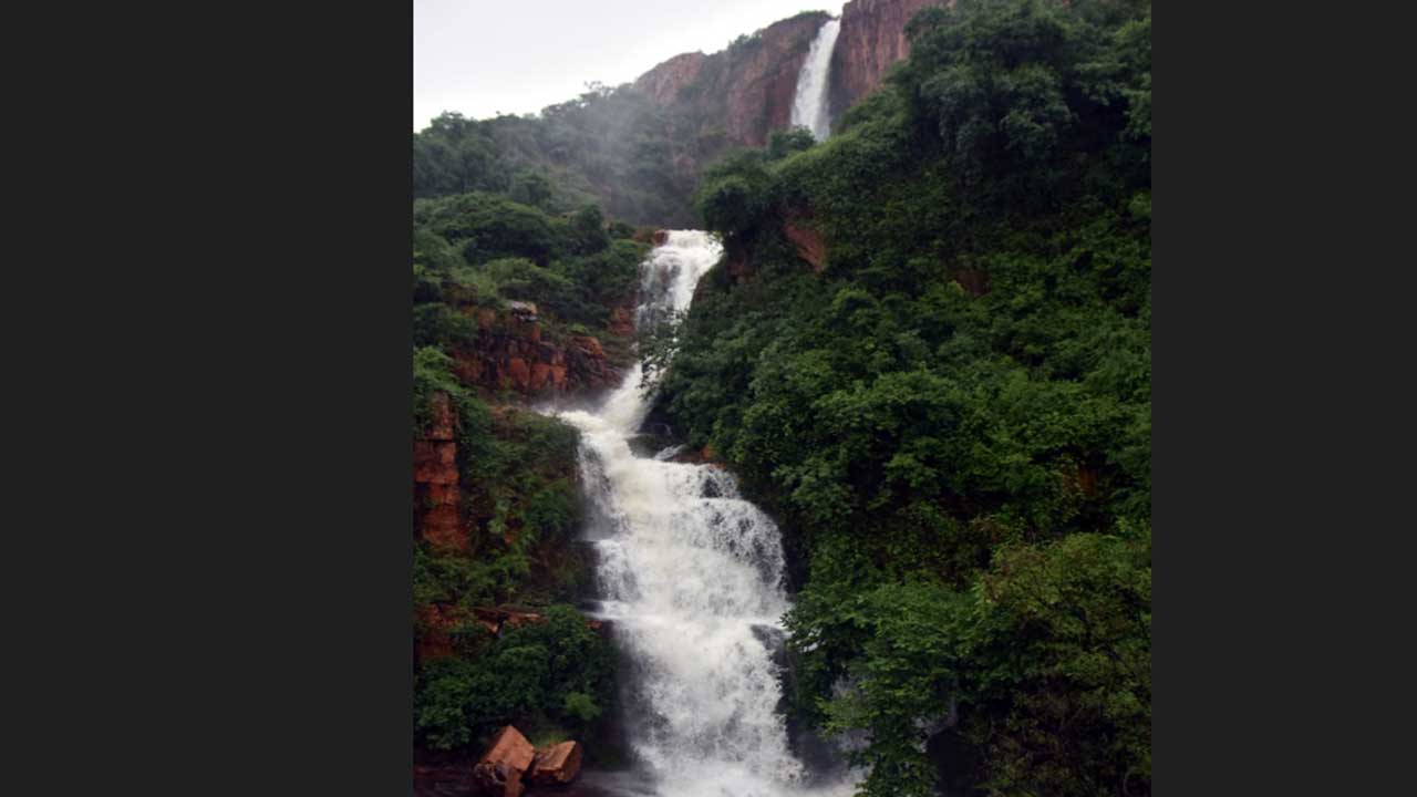 Tirumala తిరుమల గిరిలో సరికొత్త శోభ - కనువిందు చేస్తున్న కపిలతీర్థం